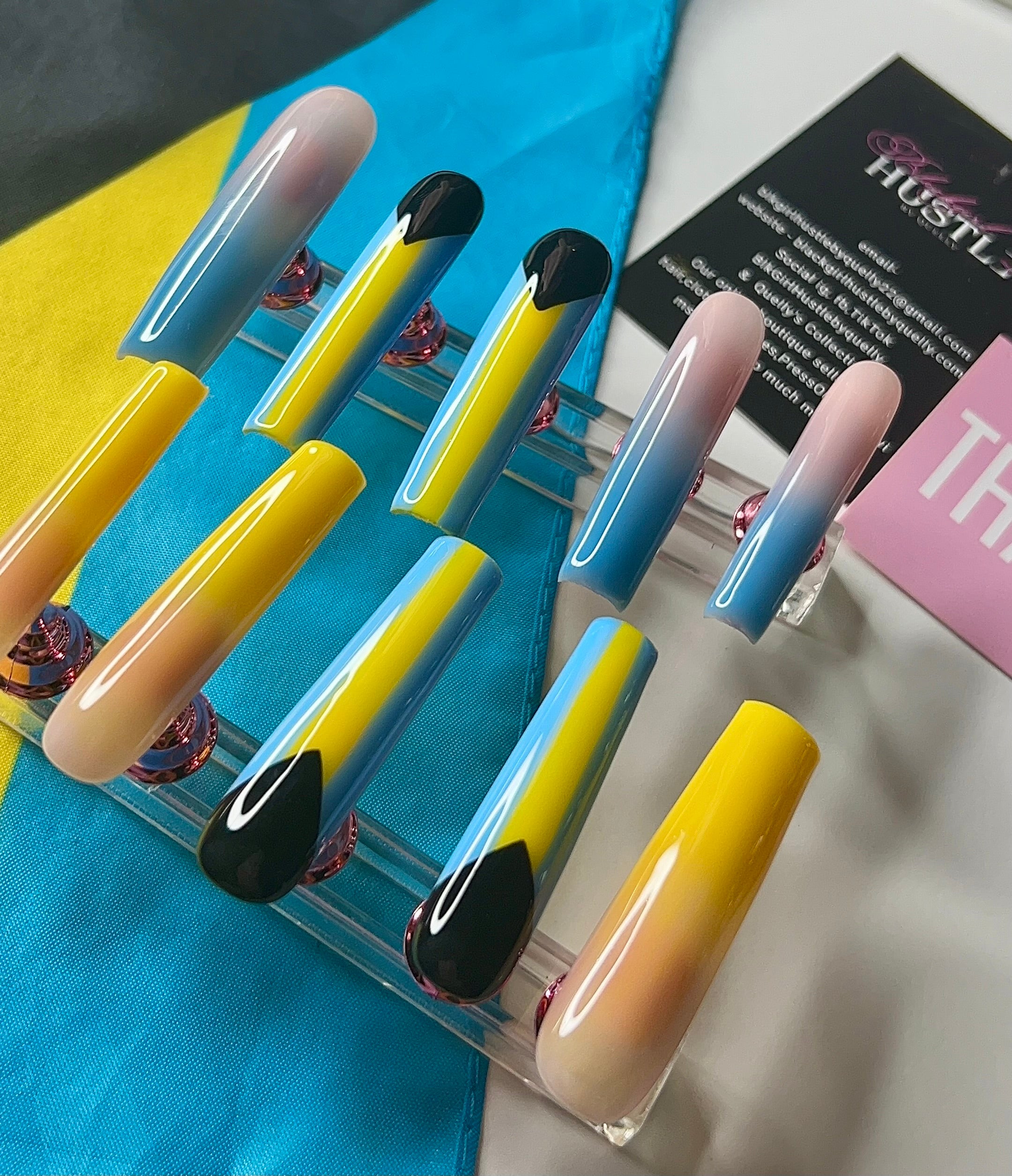 Customized Flag 🇺🇸🇧🇸Press on Nails