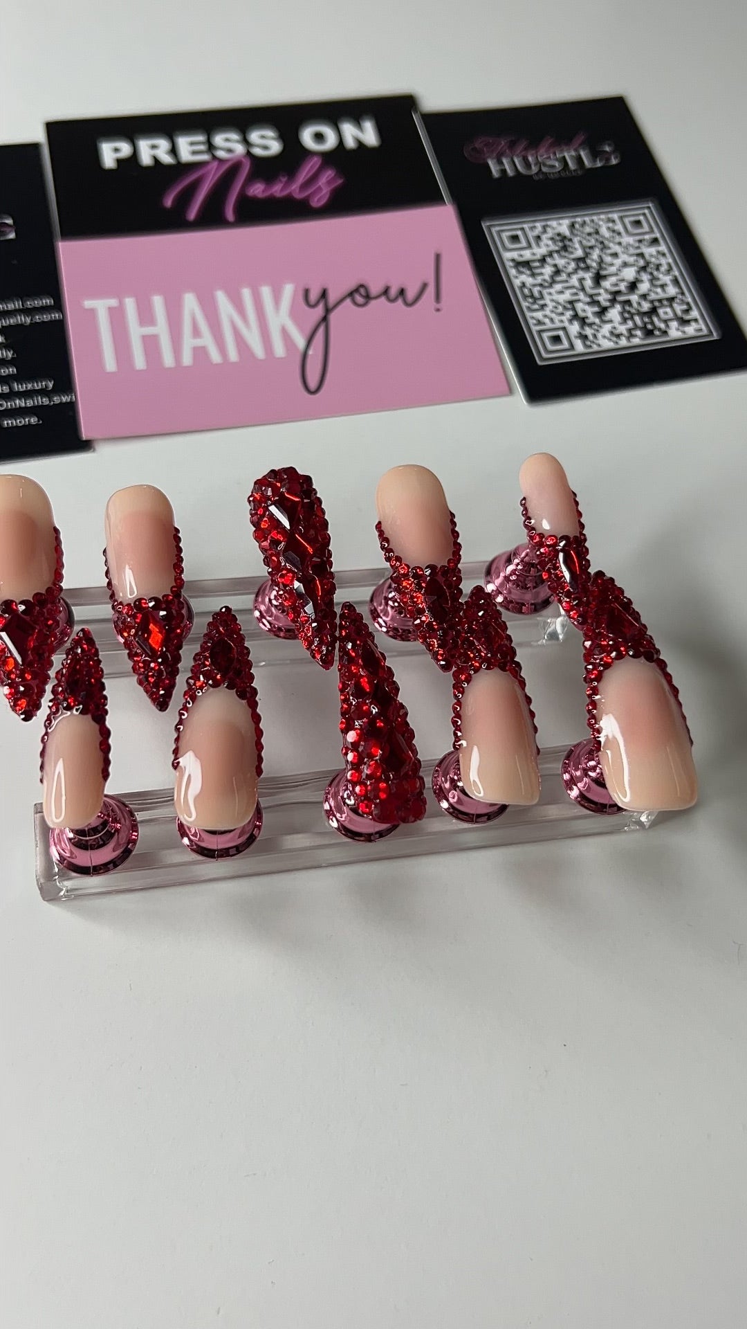 Glitz & Glam Press On