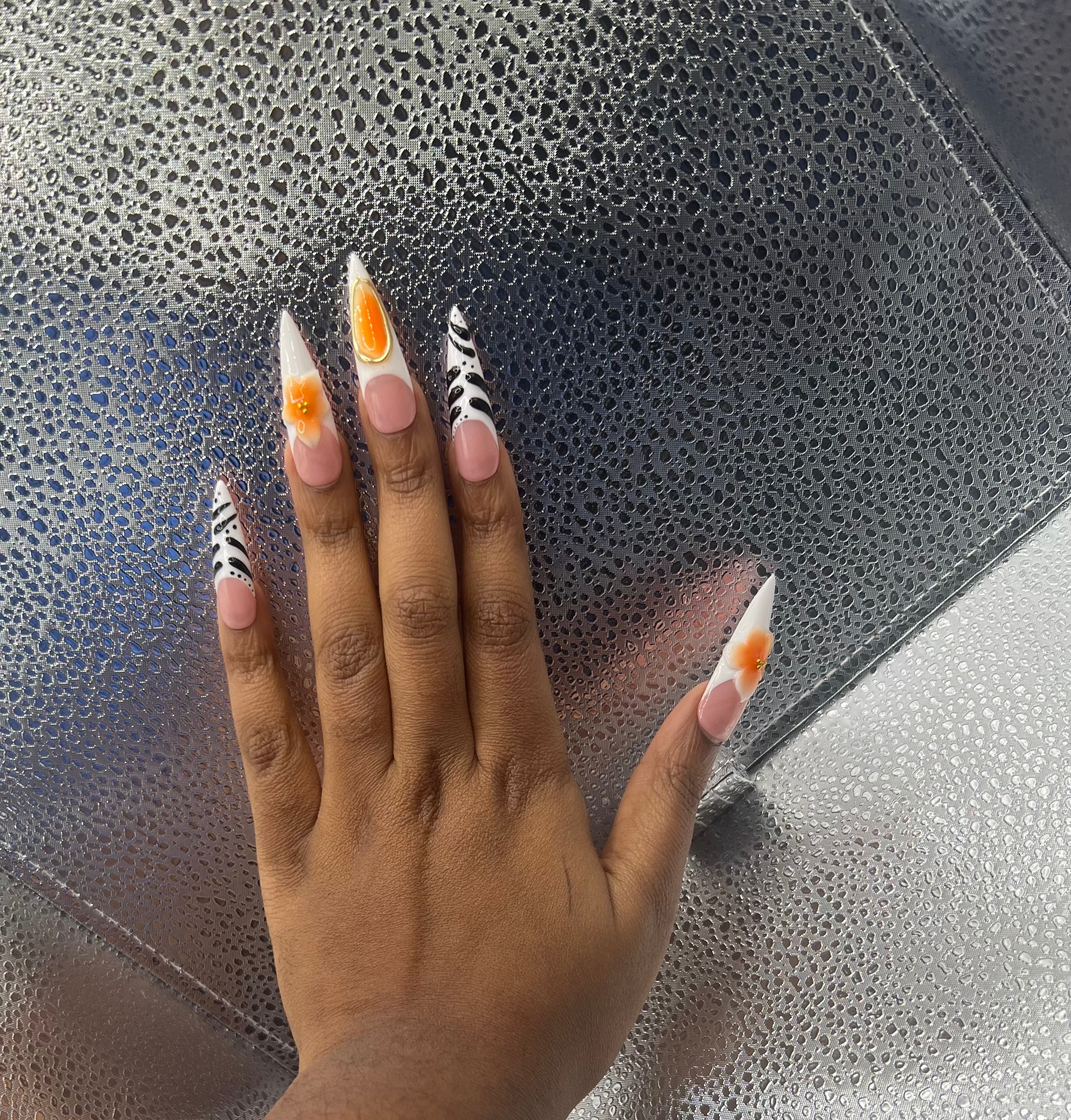 Zebra Siletto Nails